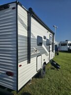 Thumbnail Photo 4 for New 2026 JAYCO Jay Flight