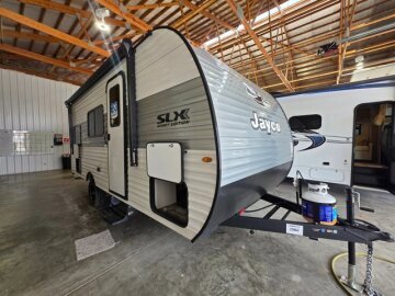 New 2026 JAYCO Jay Flight 172DB
