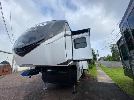 Photo 1 for 2026 JAYCO Pinnacle