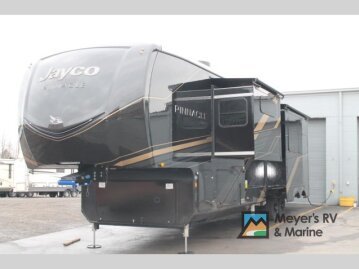 New 2026 JAYCO Pinnacle