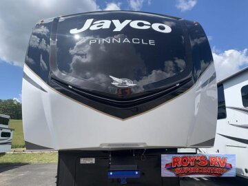 New 2026 JAYCO Pinnacle