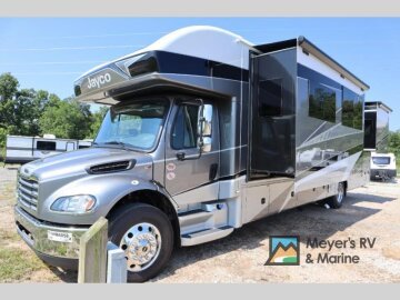 New 2026 JAYCO Seneca