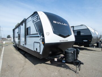 New 2026 Keystone Bullet 330BKQ