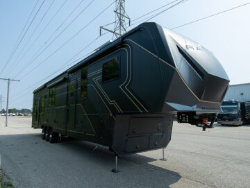 New 2026 Keystone Raptor 441HB