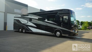 New 2026 Newmar Essex