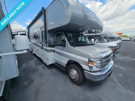 Photo 1 for New 2026 Thor Four Winds