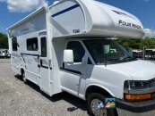 New 2026 Thor Four Winds