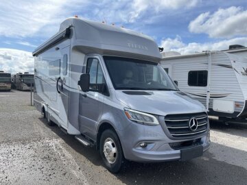 New 2026 Tiffin Wayfarer