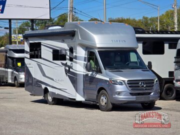 New 2026 Tiffin Wayfarer