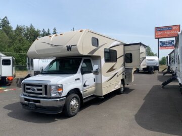 New 2026 Winnebago Minnie Winnie 22M