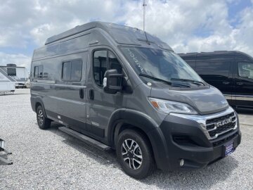 New 2026 Winnebago Solis 59P
