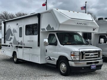 New 2026 Winnebago Sunflyer 26FE