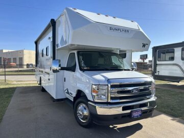 New 2026 Winnebago Sunflyer 28MB