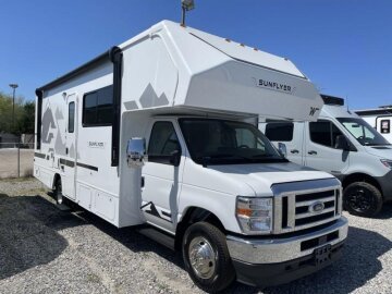 New 2026 Winnebago Sunflyer 26FE