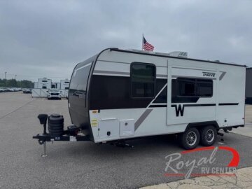 2026 Winnebago Thrive