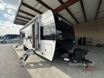New 2026 Winnebago Thrive 24RKS