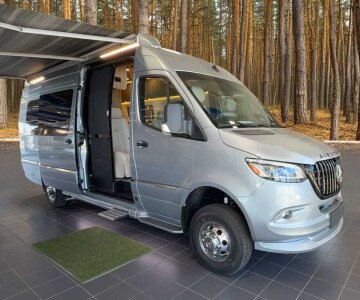 New 2027 Airstream Interstate