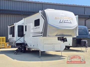 New 2027 Alliance Paradigm 310RL