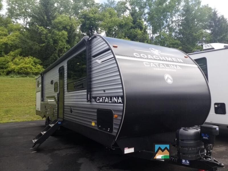 New 2027 Coachmen Catalina 343BHTS