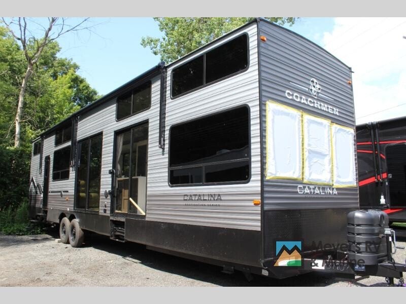 New 2027 Coachmen Catalina