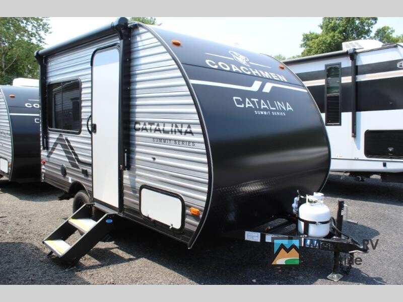 New 2027 Coachmen Catalina