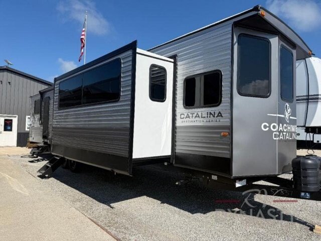 New 2027 Coachmen Catalina