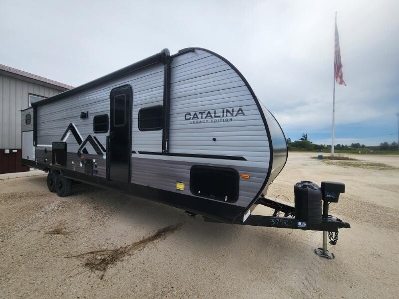 New 2027 Coachmen Catalina 323BHDSCK
