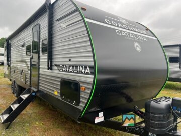 New 2027 Coachmen Catalina 323BHDSCK