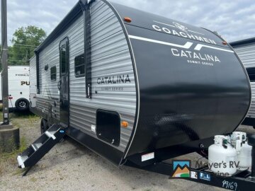 New 2027 Coachmen Catalina 261BHS