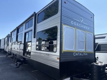 New 2027 Coachmen Catalina
