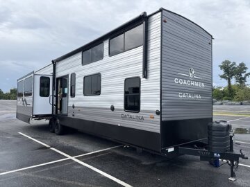New 2027 Coachmen Catalina