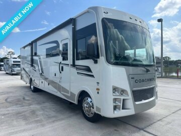 New 2027 Coachmen Mirada 35ES