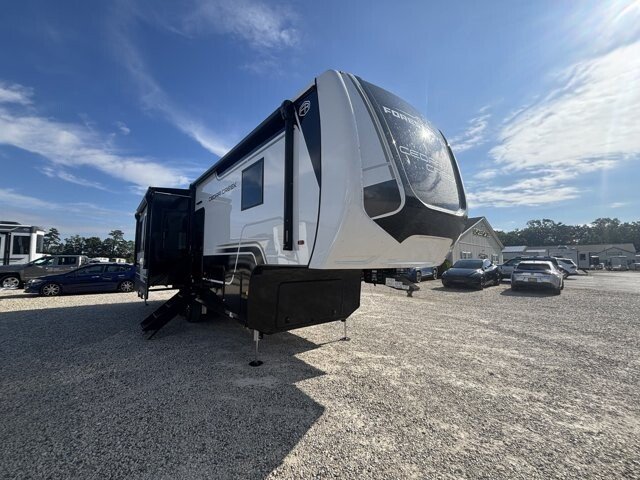 New 2027 Forest River Cedar Creek