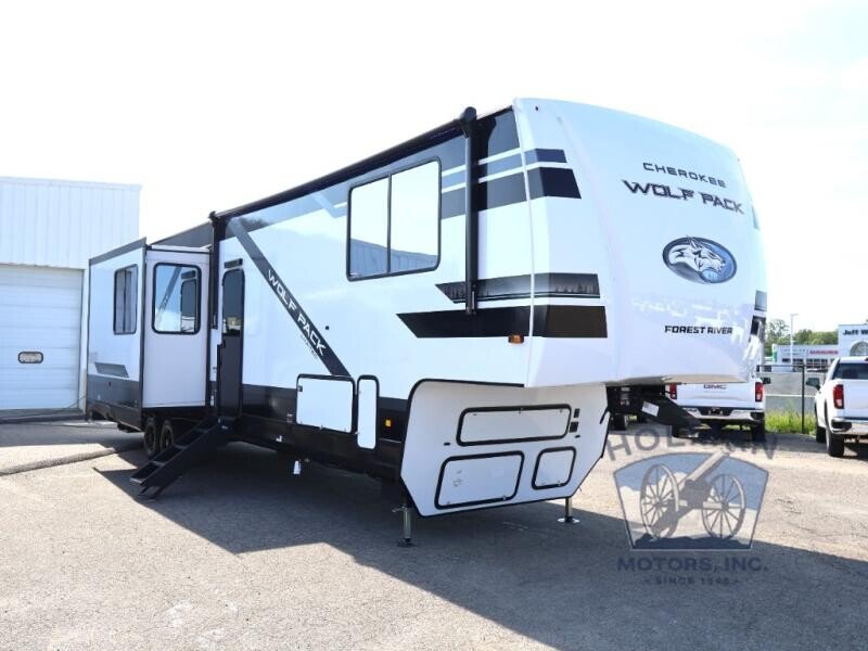 New 2027 Forest River Cherokee