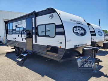 New 2027 Forest River Cherokee 20RDSE