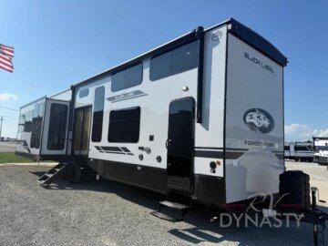 New 2027 Forest River Cherokee 39JMBL