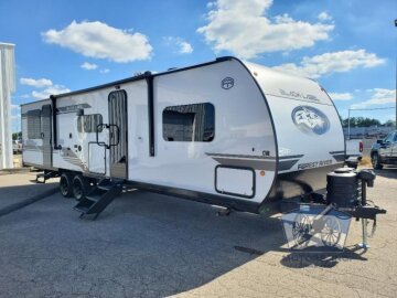 New 2027 Forest River Cherokee 28RRTBL