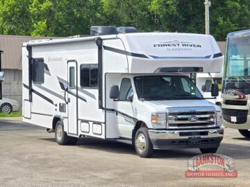 New 2027 Forest River Sunseeker