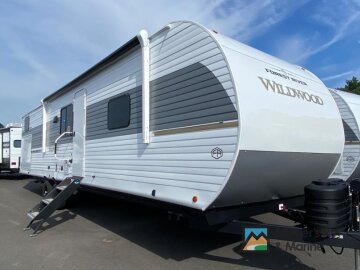 New 2027 Forest River Wildwood