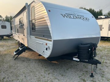New 2027 Forest River Wildwood X-Lite 273QBXL