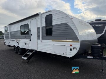 New 2027 Forest River Wildwood X-Lite 273QBXL