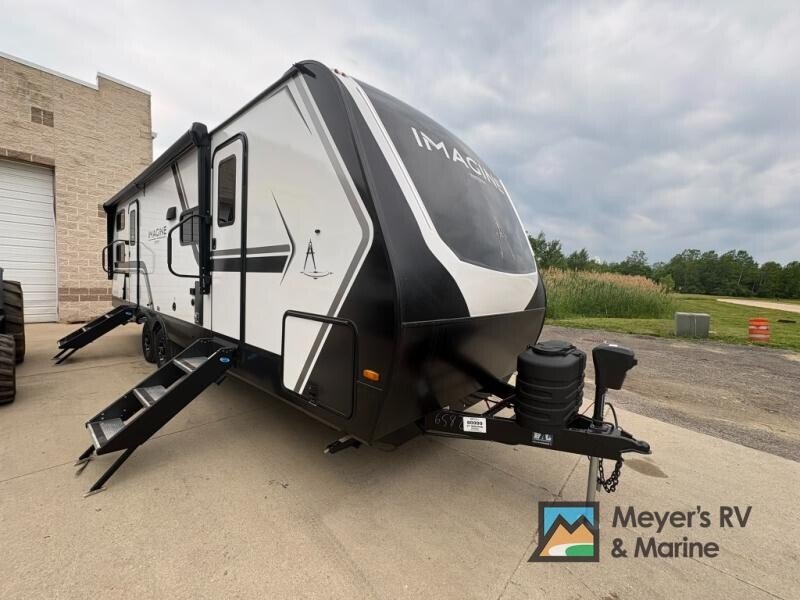 2027 Grand Design Imagine 2800BH