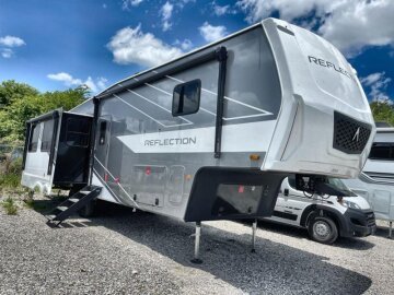 New 2027 Grand Design Reflection 337RLS