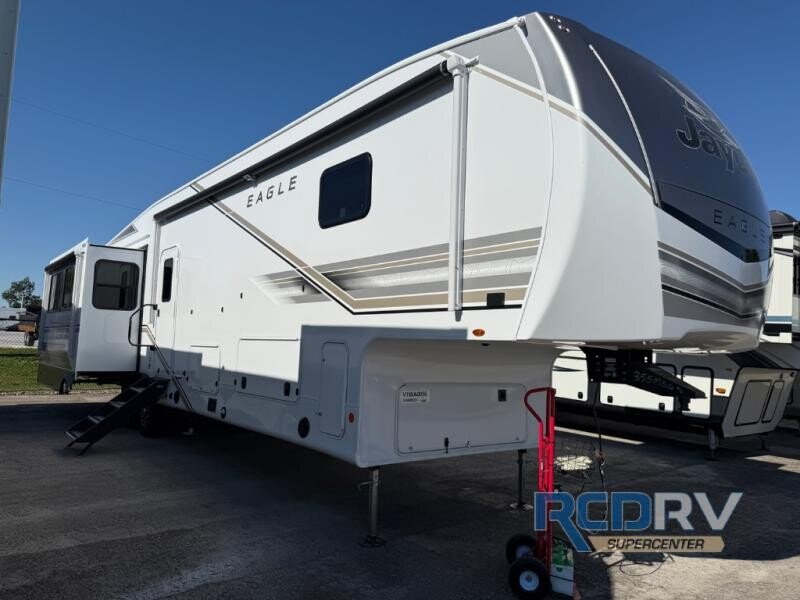 New 2027 JAYCO Eagle 355MBQS