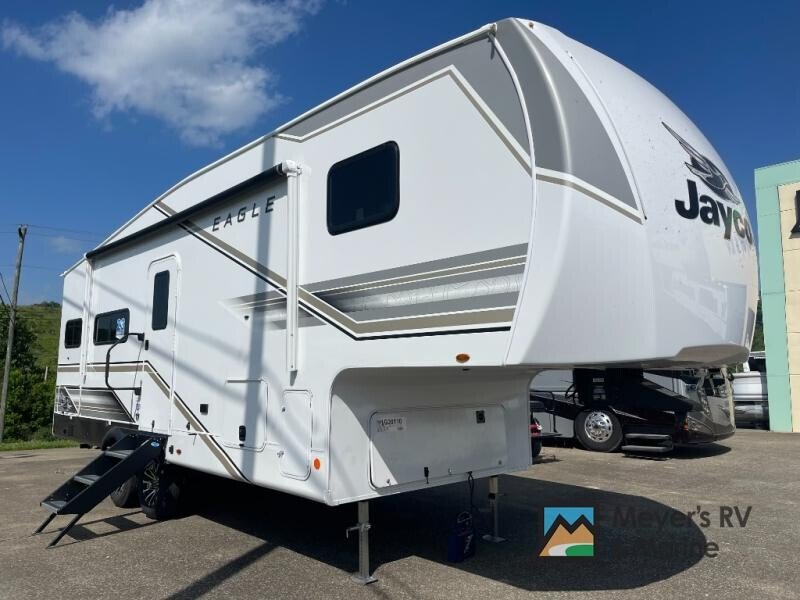 New 2027 JAYCO Eagle 24MLE