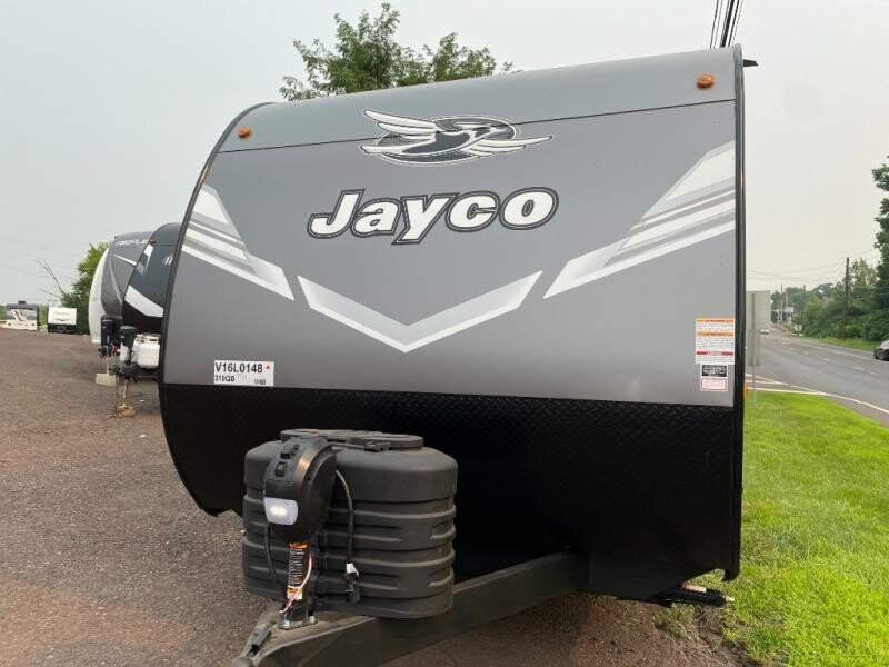 New 2027 JAYCO Jay Flight 210QB