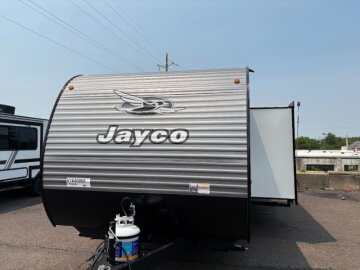 New 2027 JAYCO Jay Flight