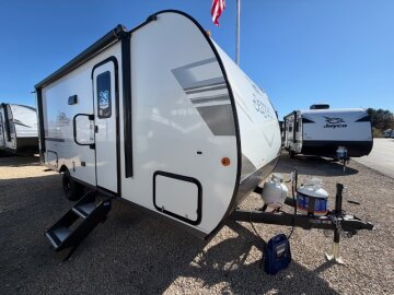 New 2027 JAYCO Jay Flight