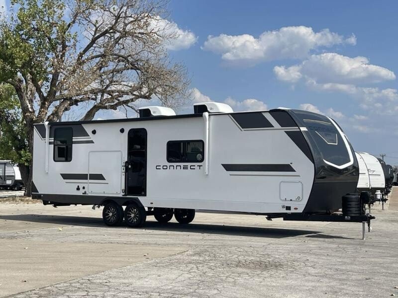 New 2027 KZ Connect C302FBK