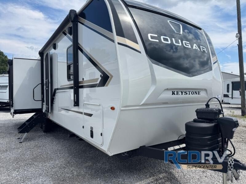 New 2027 Keystone Cougar